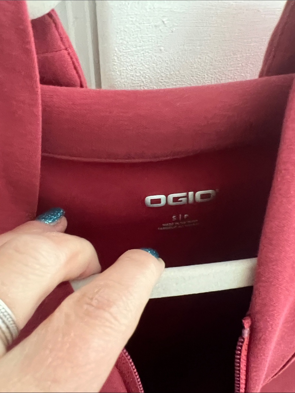 OGIO Women's Maroon 1/4-Zip Pullover - Picture 3 of 9